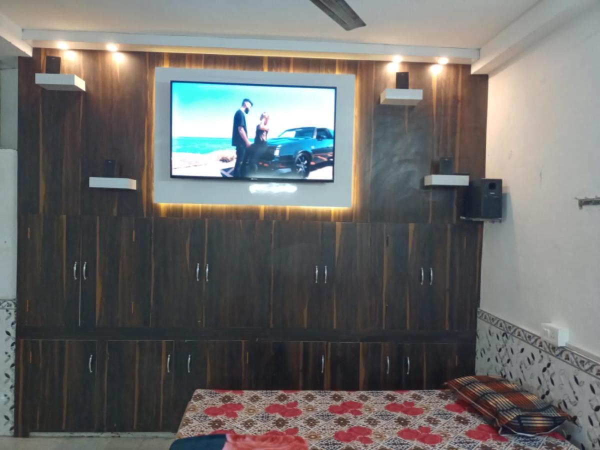 Chinta Haran Rest House Deoghar Extérieur photo