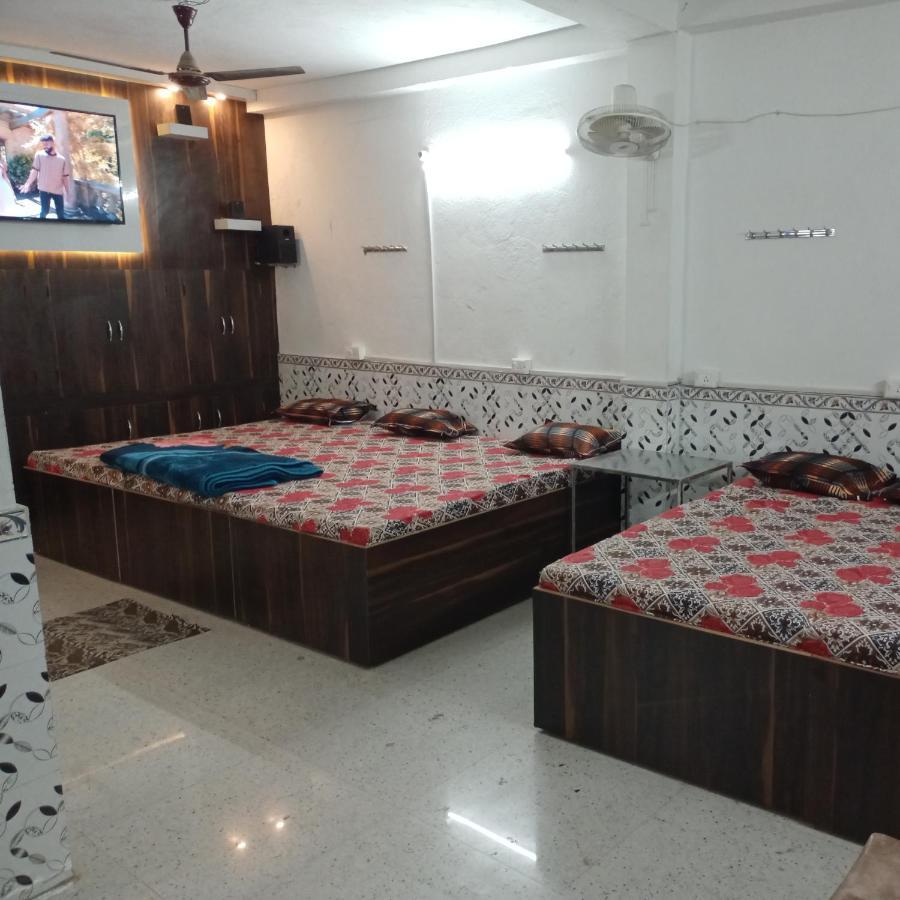 Chinta Haran Rest House Deoghar Extérieur photo