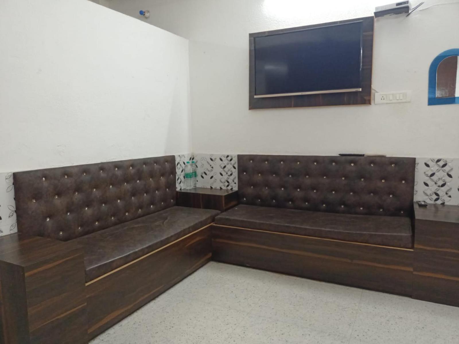 Chinta Haran Rest House Deoghar Chambre photo